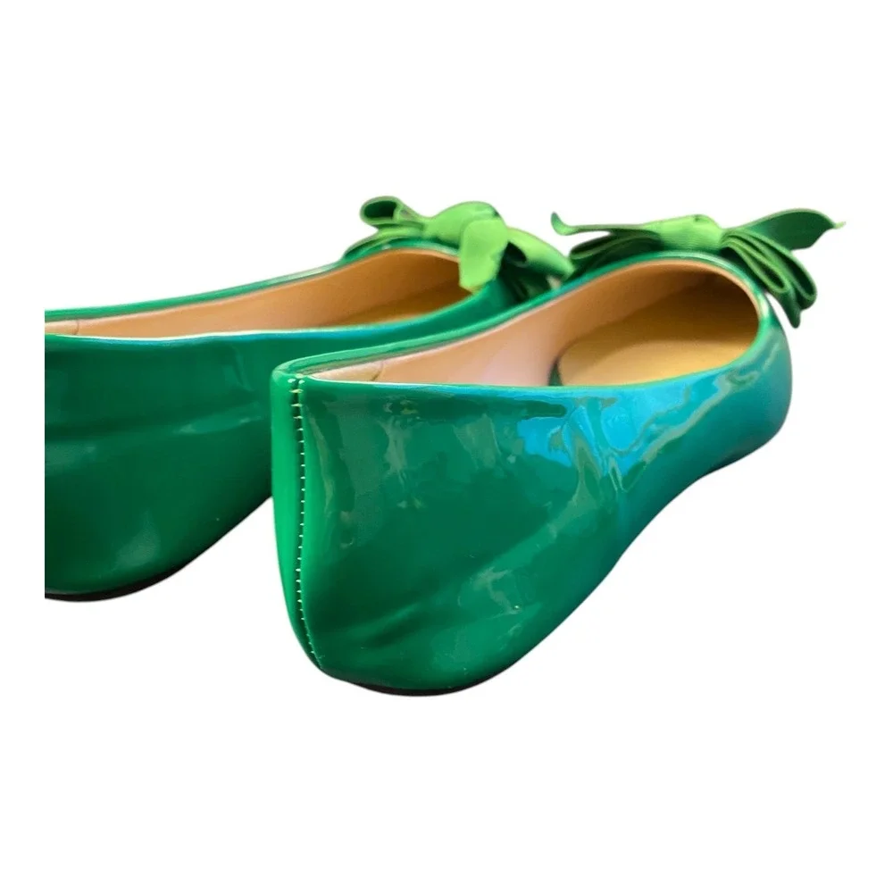 C Paravano Emerald Green Patent Bow Pointed Toe Flats Size 39‎